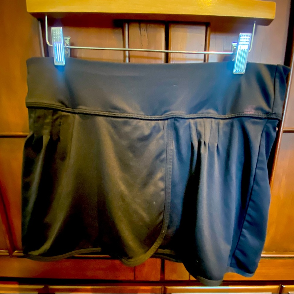 Small skort